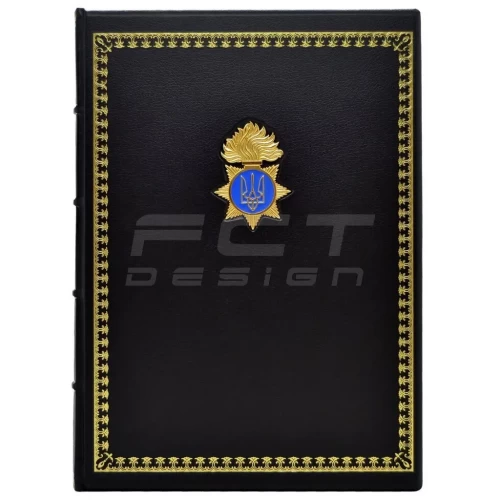 Блокнот щоденник НГУ преміум А4 21х29,7 см 21х29,7 см