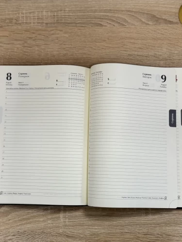 Блокнот щоденник А4 зелений датований на 2022 рік 21х29,7 см 21х29,7 см