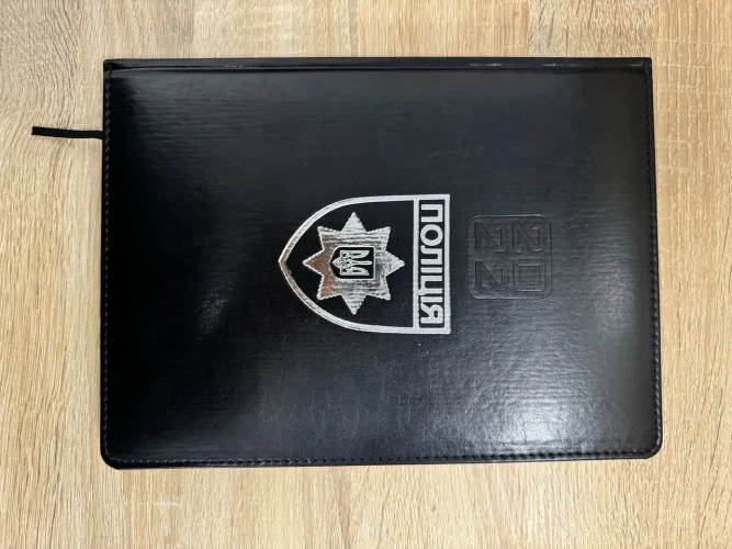 Блокнот щоденник А4 Поліції чорний датований на 2022 рік 21х29,7 см 21х29,7 см