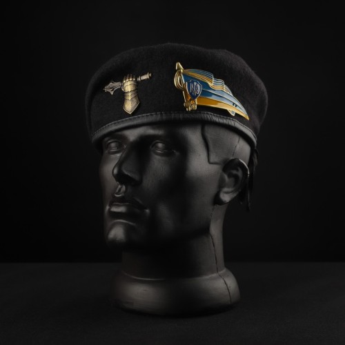 Берет ЗСУ Танкових військ Крапля чорний в зборі з металевим прапорцем 56 56