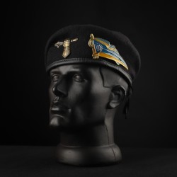 Берет ЗСУ Танкових військ Крапля чорний в зборі з металевим прапорцем