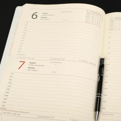 Блокнот щоденник Поліція А4 з тисненням датований 21х29,7 см 21х29,7 см