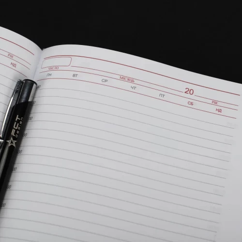 Блокнот щоденник ЗСУ хакі А5 з тисненням золото 14,8 х21 см 14,8 х21 см