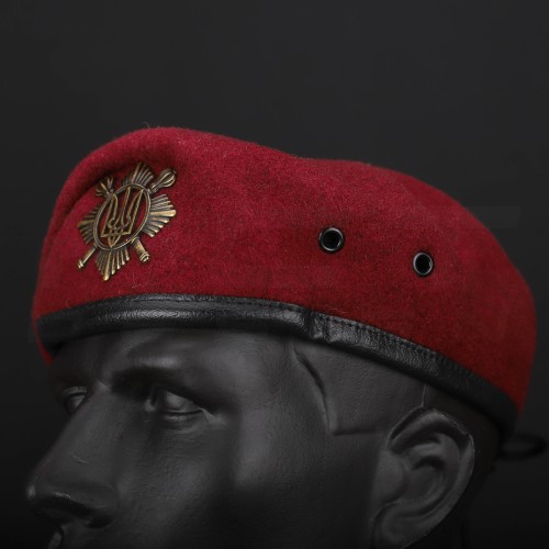 Берет Малиновый Отдельного Полка Президента в сборе 56
