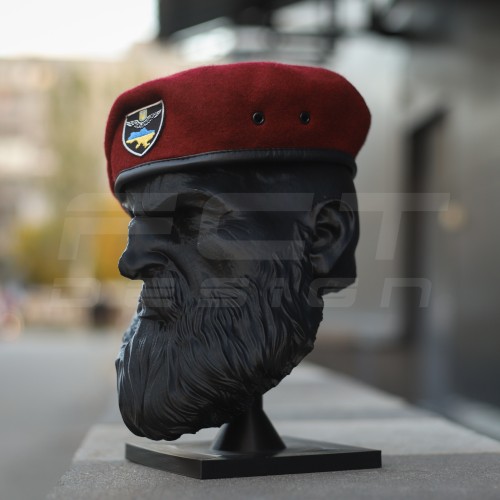 Берет капля в сборе красный с пришитой кокардой Полиции Специального Назначения 56