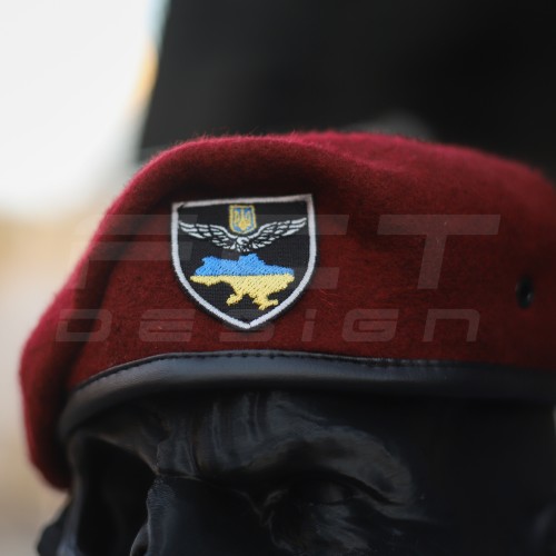 Берет капля в сборе красный с пришитой кокардой Полиции Специального Назначения 56