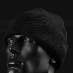 Шапка спорт чорна в'язана