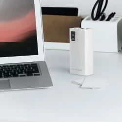 Повербанк TITANUM 728S 30000mAh 22.5W Білий PD22.5 W + QC3.0