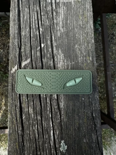 Шеврон/патч гумовий ПВХ Очі кобри хакі