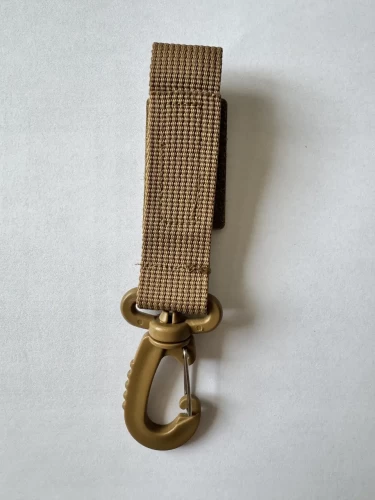 Карабін тактичний койот з велкро