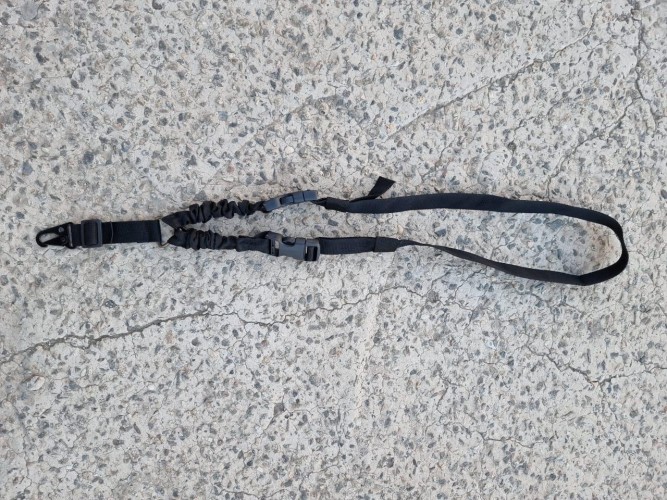 Тaктичний одноточковий римьон спрощений чорний