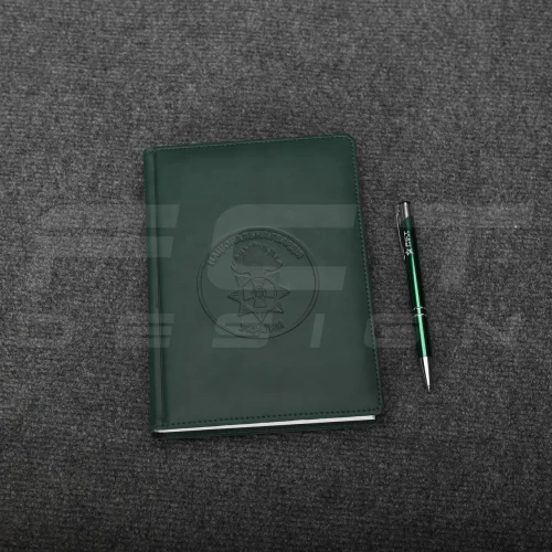 Блокнот щоденник НГУ з тисненням датований на 2023 рік 21х29,7 см 21х29,7 см