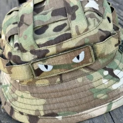 Шеврон/патч вишитий очі кота мультикам