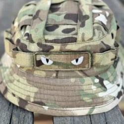 Шеврон/патч вишитий очі кота мультикам