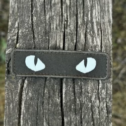 Шеврон/патч вишитий очі кота хакі