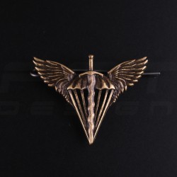 Беретний знак кокарда ДШВ метал