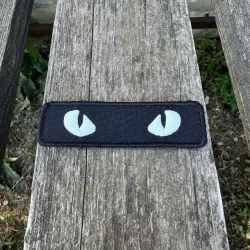 Шеврон/патч вишитий очі кота чорні
