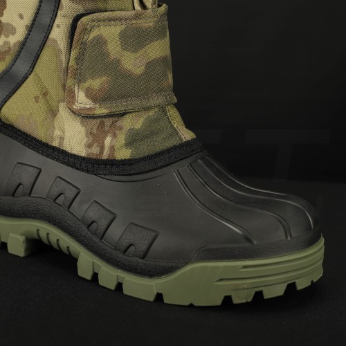 Чоботи Сноубутси зимові водонепроникні зелений камуфляж 40 40