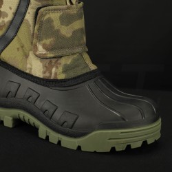 Сапоги Сноубутсы зимние непромокаемые зеленый камуфляж
