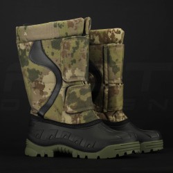 Сапоги Сноубутсы зимние непромокаемые зеленый камуфляж
