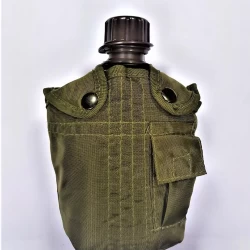 Фляга пластиковая с чехлом 1 л