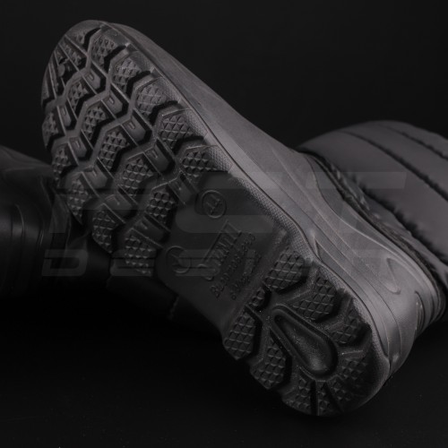 Черевики Сноубутси зимові непромокаючі чорні 40 40