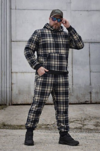 Костюм спортивный флисовый в клетку зелено-черная-белая 44